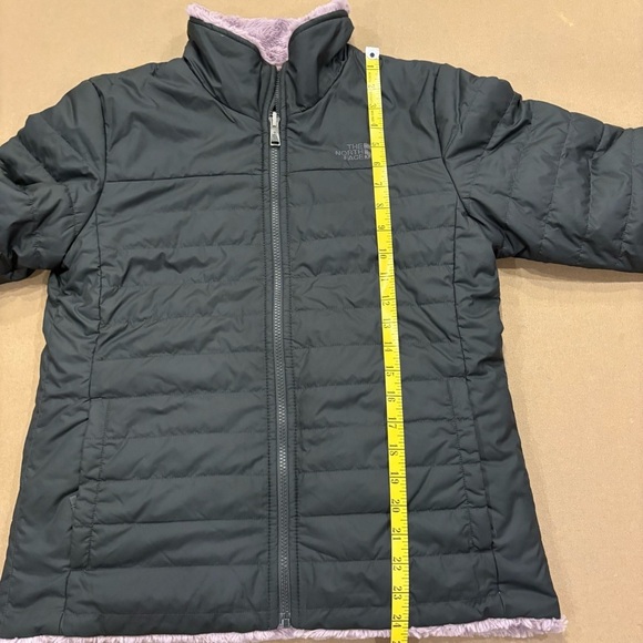 The North Face Girl’s Reversible Puffer Jacket Size XL 18 - Picture 16 of 16